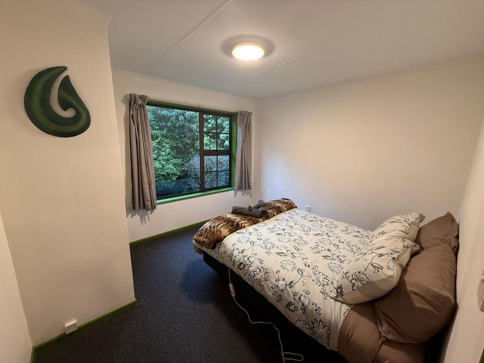 The Whistling Frog Resort Chaslands Eksteriør billede