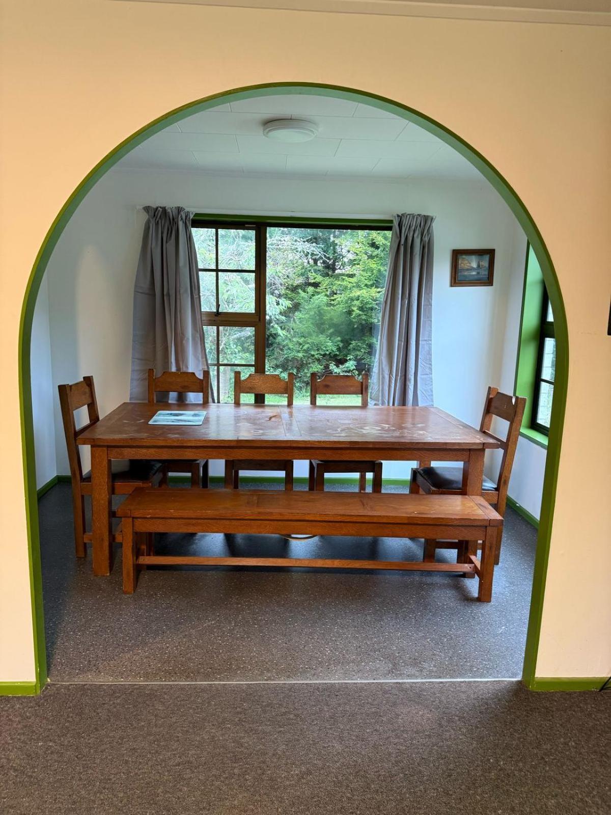 The Whistling Frog Resort Chaslands Eksteriør billede