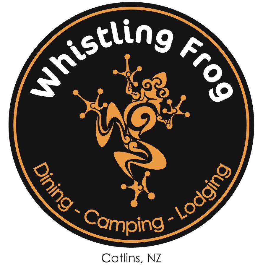 The Whistling Frog Resort Chaslands Eksteriør billede
